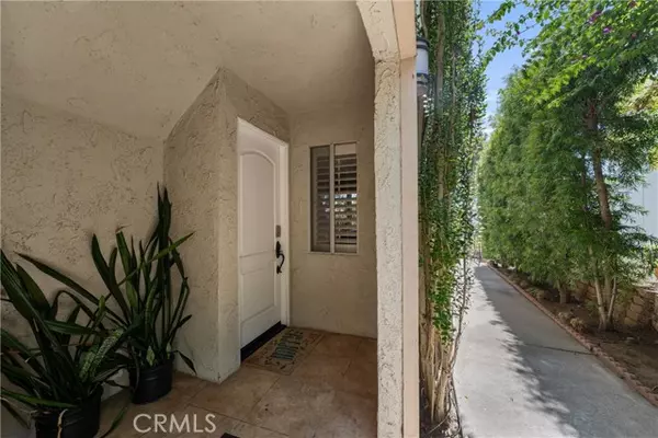 Laguna Beach, CA 92651,280 Cliff Drive #1