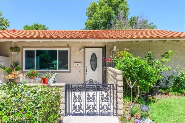 Laguna Woods, CA 92637,3054 Via Serena #C