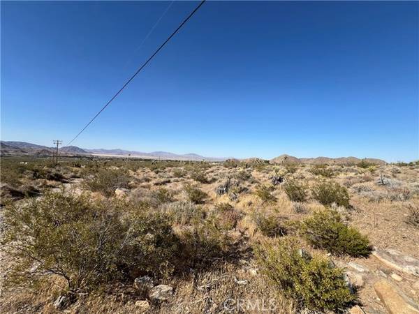 Lucerne Valley, CA 92356,31000 Azurite