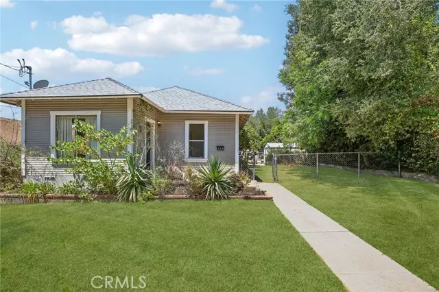 109 N Lima Street, Sierra Madre, CA 91024