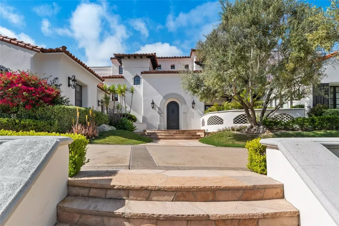 Rancho Santa Fe, CA 92091,18325 Calle La Serra