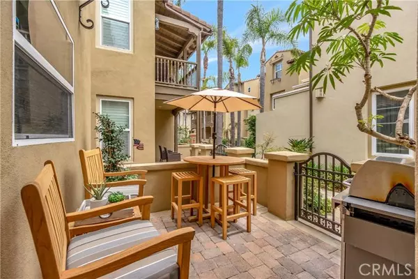 Huntington Beach, CA 92648,21340 Veleta Circle