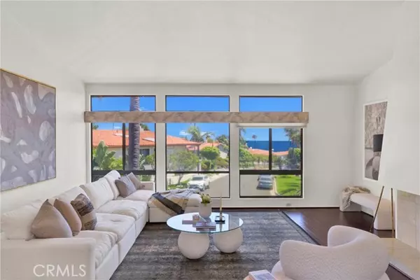 Rancho Palos Verdes, CA 90275,32701 Via Palacio