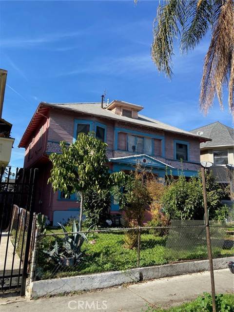 1037 S Bonnie Brae Street, Los Angeles, CA 90006