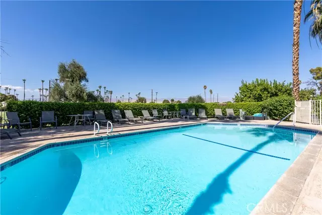 Palm Springs, CA 92264,6110 Montecito Circle #7