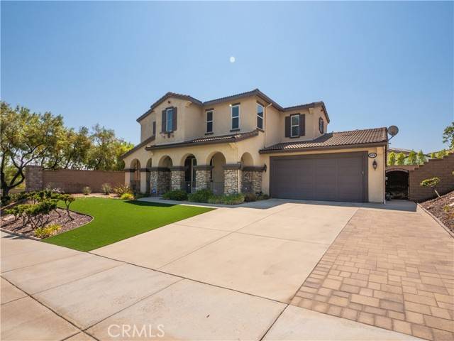 8365 Sanctuary Drive, Corona, CA 92883