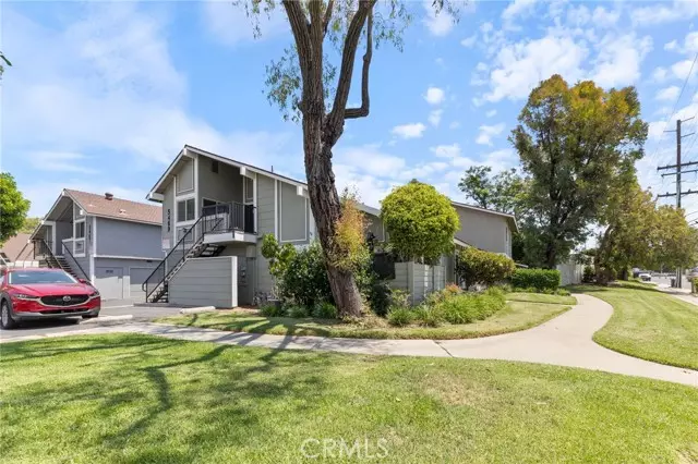 5469 E Candlewood Circle #B, Anaheim Hills, CA 92807