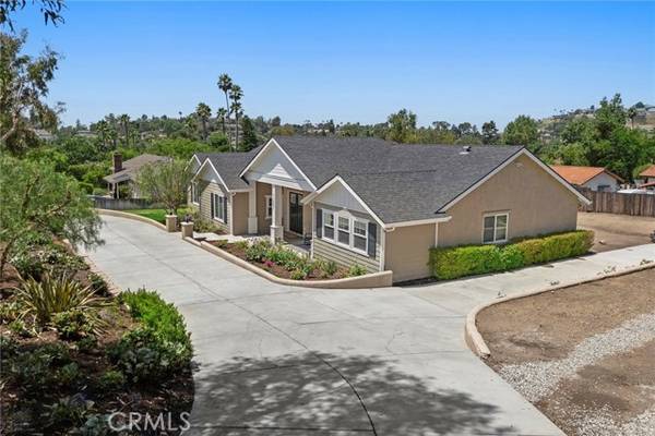 12601 Daniger Road, North Tustin, CA 92705