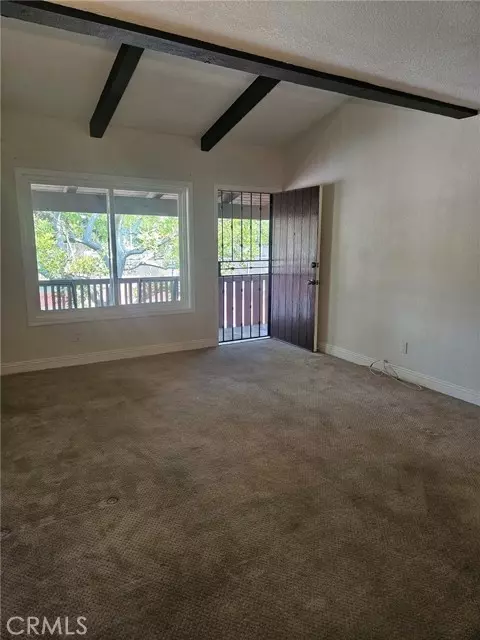 Santa Ana, CA 92707,1040 W MacArthur Avenue #44