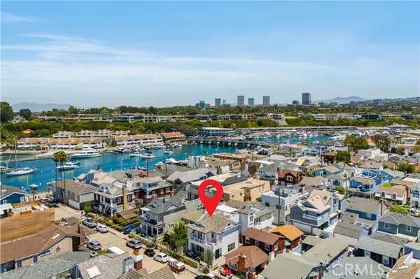 Newport Beach, CA 92662,320 Apolena Avenue