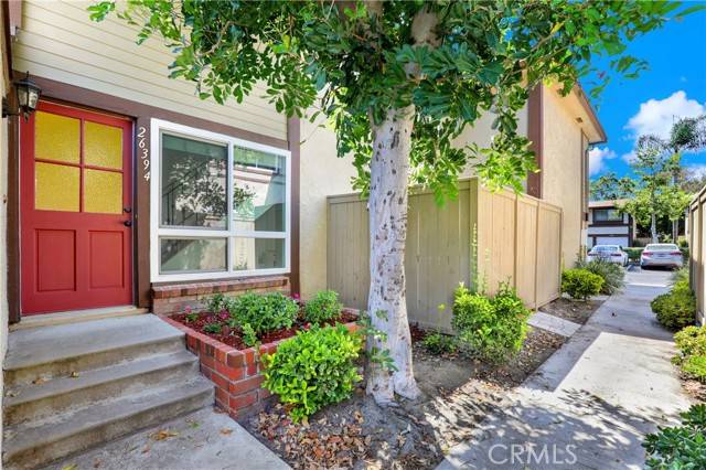 26394 Via Roble #10, Mission Viejo, CA 92691