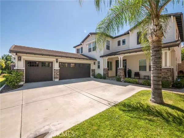 8823 Gentle Wind Drive, Corona, CA 92883