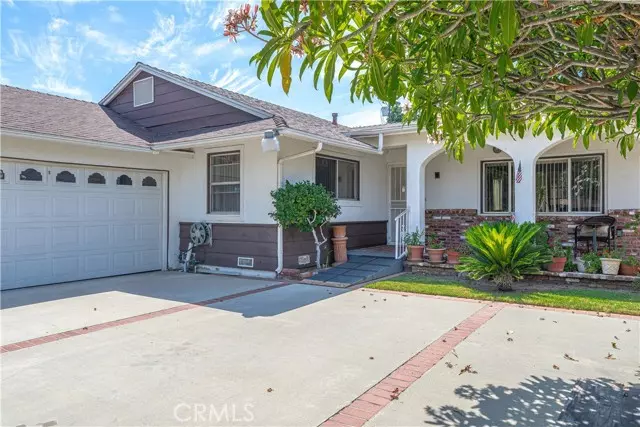 10425 Memory Park Avenue, Mission Hills (san Fernando), CA 91345