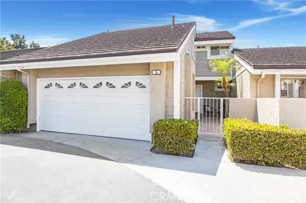 14 Primrose #47, Irvine, CA 92604