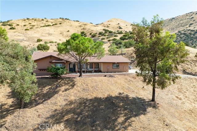 2945 Shannon Valley Road, Acton, CA 93510