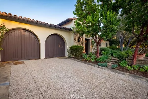 Irvine, CA 92603,17 Vernal