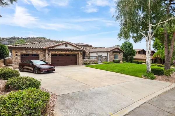 36999 Oak View Road, Yucaipa, CA 92399