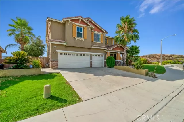 Lake Elsinore, CA 92532,41075 Crimson Pillar Lane