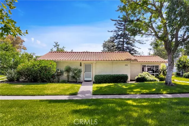 3008 Via Buena Vista #A, Laguna Woods, CA 92637