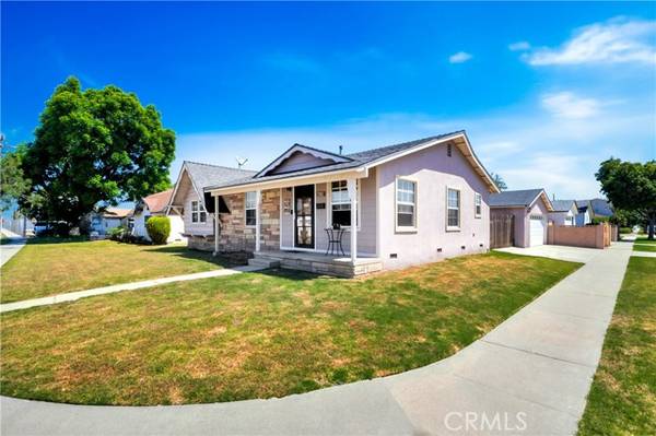 21444 Claretta Avenue, Lakewood, CA 90715