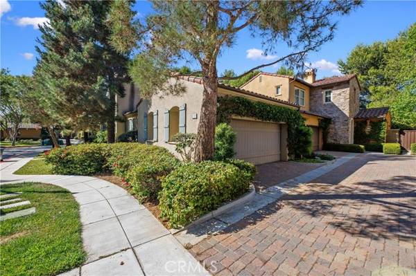 71 Shade Tree, Irvine, CA 92603