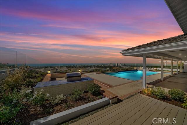 15 Point Loma Drive, Corona Del Mar, CA 92625