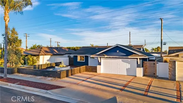 10312 Kukui Drive, Huntington Beach, CA 92646