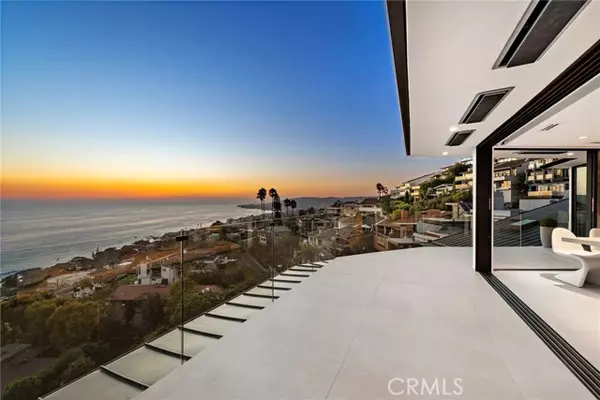 Laguna Beach, CA 92651,521 Alta Vista Way