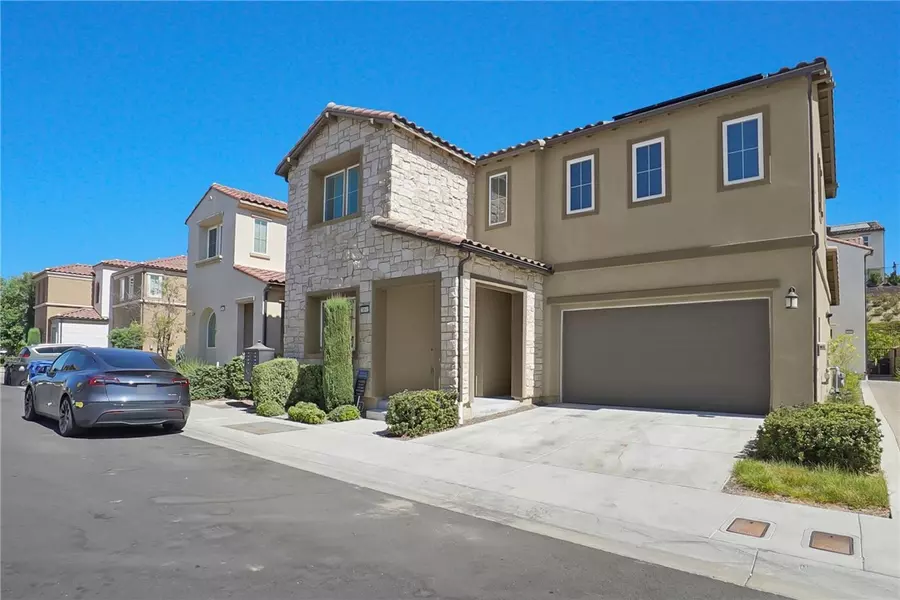 20641 W Chestnut Circle, Porter Ranch, CA 91326