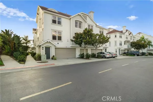 Oceanside, CA 92054,815 Harbor Cliff Way #238