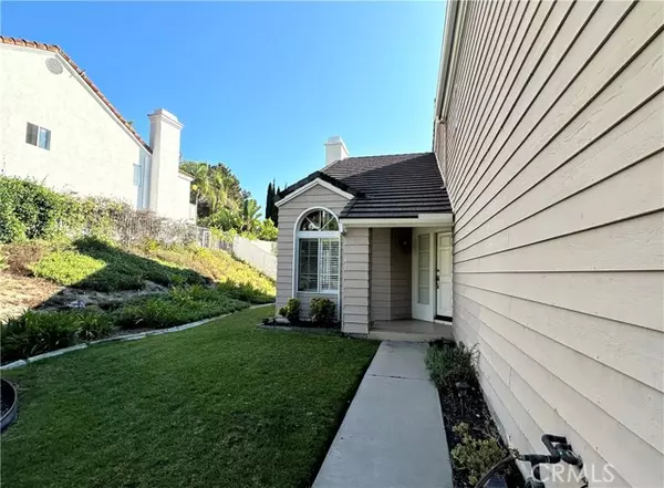 28096 Tamarind, Mission Viejo, CA 92692