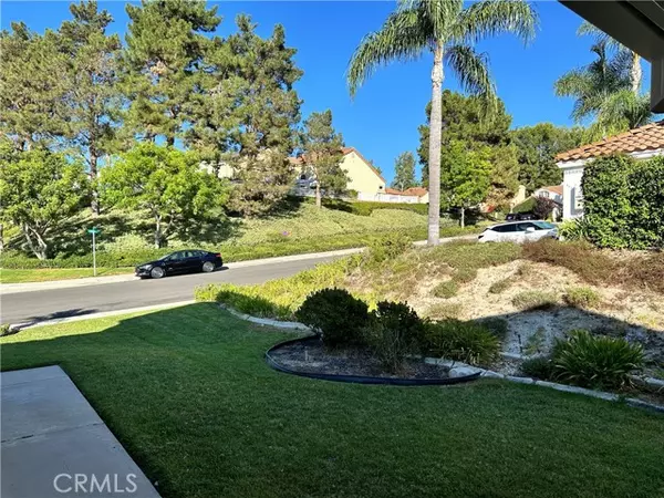 Mission Viejo, CA 92692,28096 Tamarind