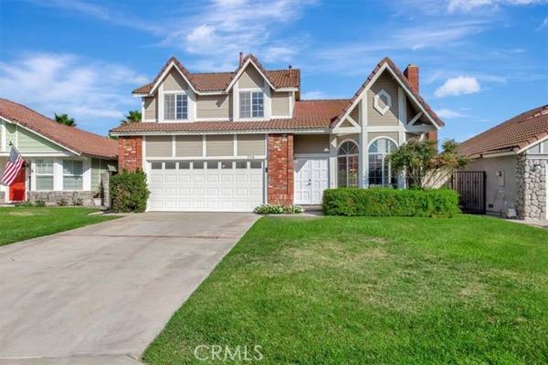 258 S Raspberry Lane, Anaheim Hills, CA 92808