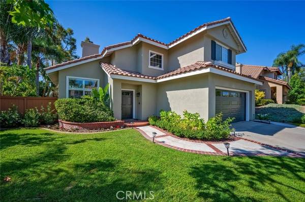 6 Via Trompeta, Rancho Santa Margarita, CA 92688