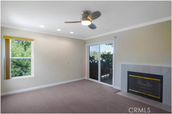 Dana Point, CA 92629,74 Corniche Drive #H