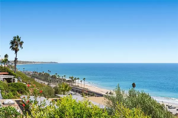 Dana Point, CA 92624,34571 Camino Capistrano