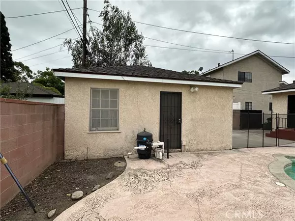 Lakewood, CA 90713,4918 Briercrest Avenue