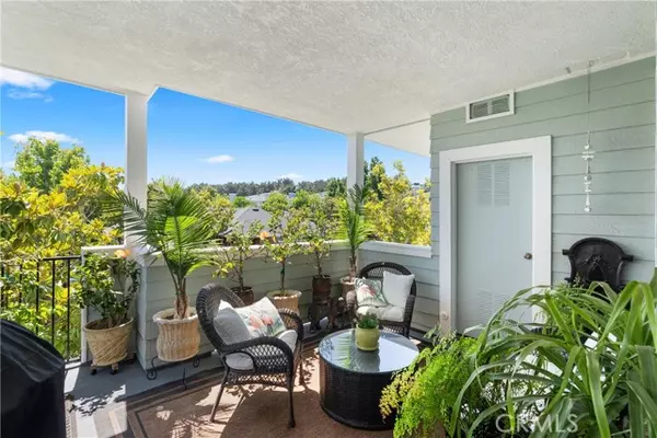 Aliso Viejo, CA 92656,23412 Pacific Park Drive #39D