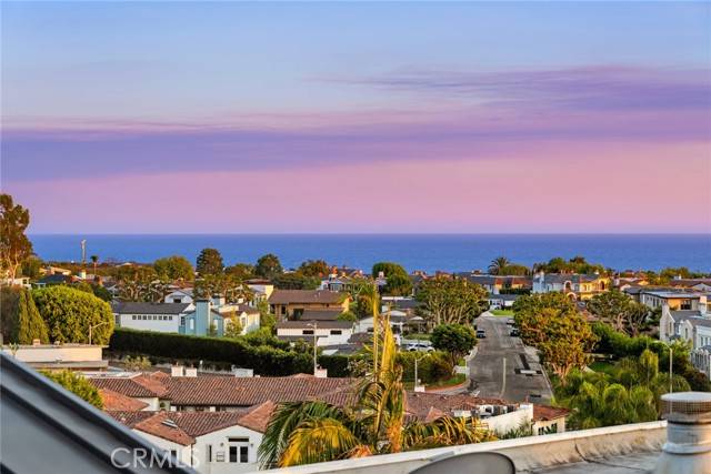 504 Hazel Drive, Corona Del Mar, CA 92625