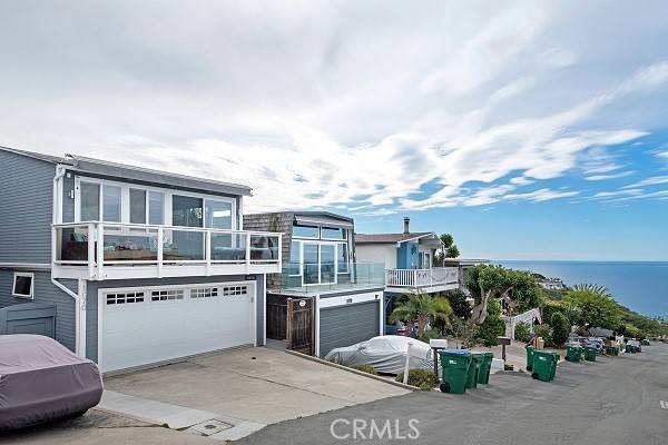 1070 Noria Street, Laguna Beach, CA 92651