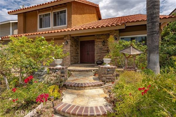 21422 Via Floresta, Lake Forest, CA 92630