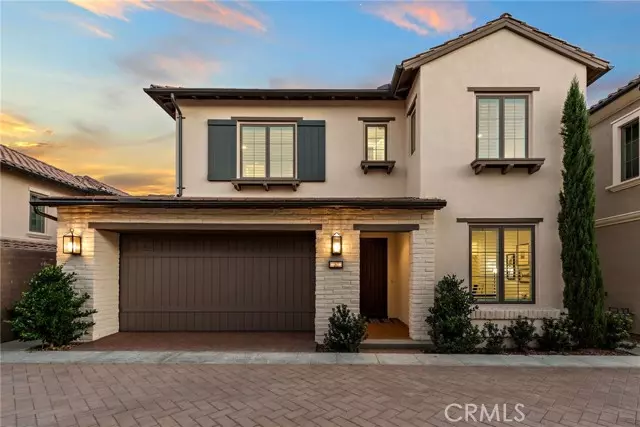 Irvine, CA 92602,162 Villa Ridge