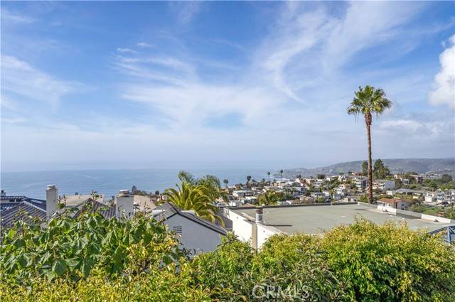 953 Santa Ana Street, Laguna Beach, CA 92651