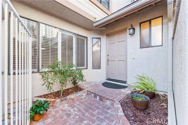 25201 Chestnutwood, Lake Forest, CA 92630