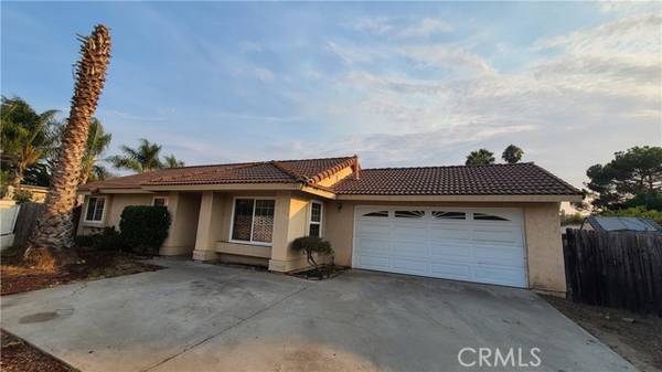 1945 Brooks Gln, Escondido, CA 92029