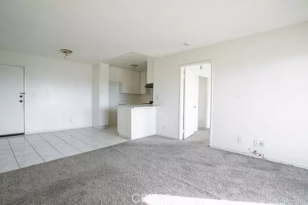 Santa Ana, CA 92701,450 E 4th Street #319