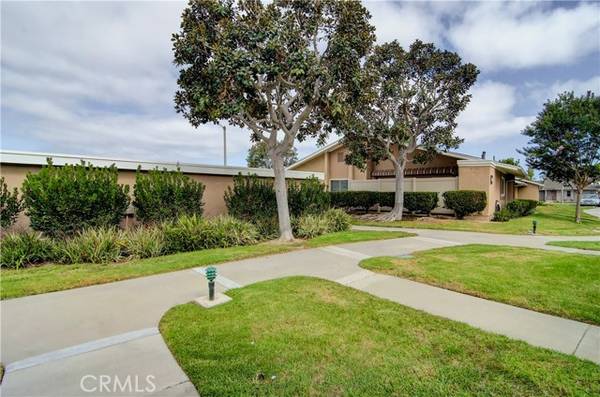 Huntington Beach, CA 92646,8856 Sutter Circle #522C