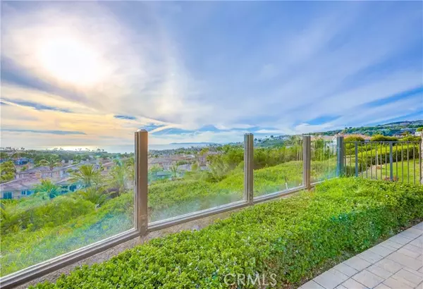 Dana Point, CA 92629,26 Corniche Drive #D