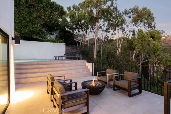 1445 Mar Vista Way, Laguna Beach, CA 92651