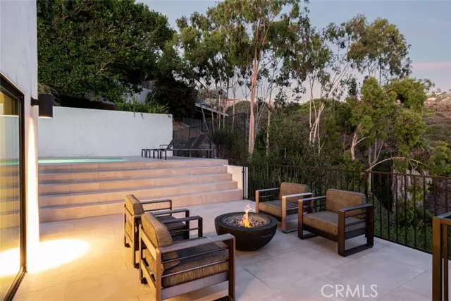 1445 Mar Vista Way, Laguna Beach, CA 92651